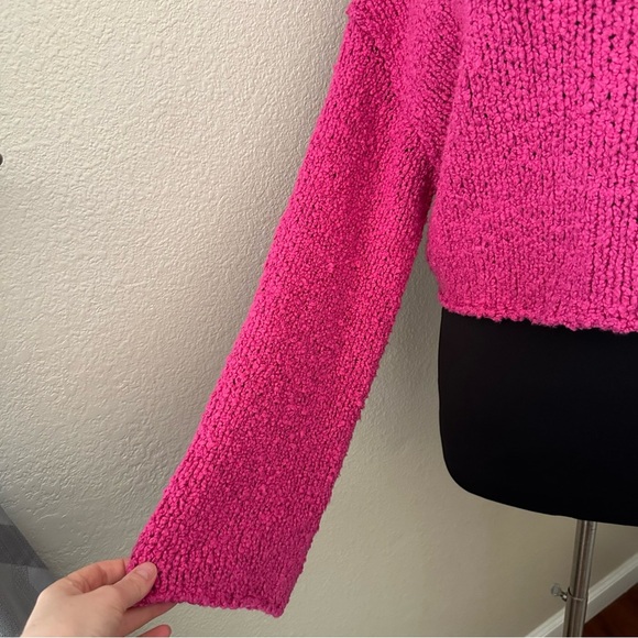 Anthropologie Cropped Mock Neck Knit Bell Sleeves Barbie Pink Sweater Size M - Picture 4 of 12